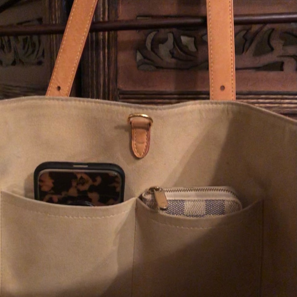Auth Louis Vuitton Hampstead Tote & Zippy Wallet - Picture 10 of 14